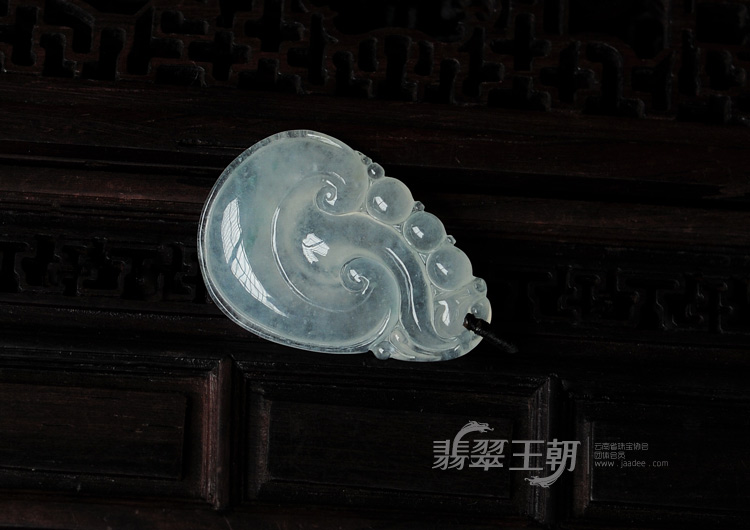 https://jdimg.jaadee.net//images/201108/goods_img/7561_P_1314572104015.jpg