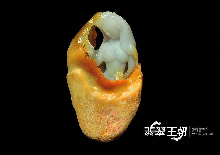 冰种黄翡缅甸翡翠美人出浴手玩件