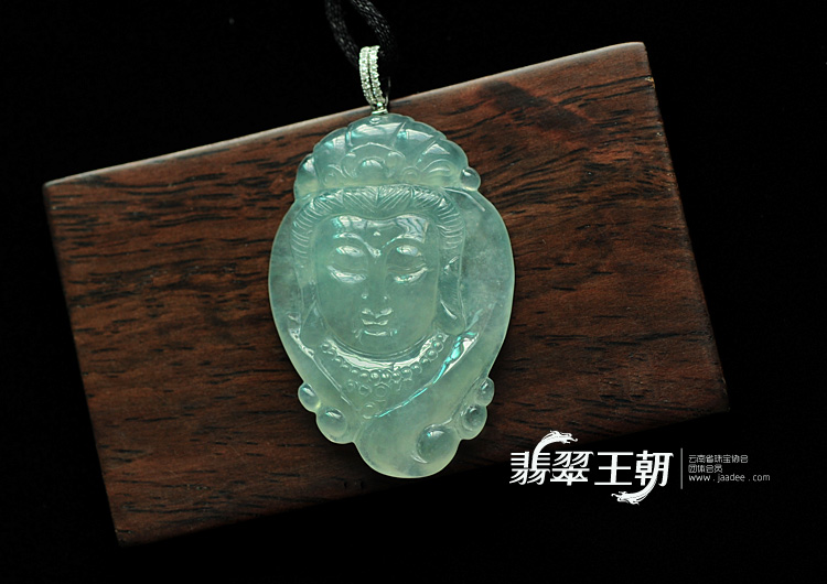 冰种晴水缅甸翡翠观音头挂件