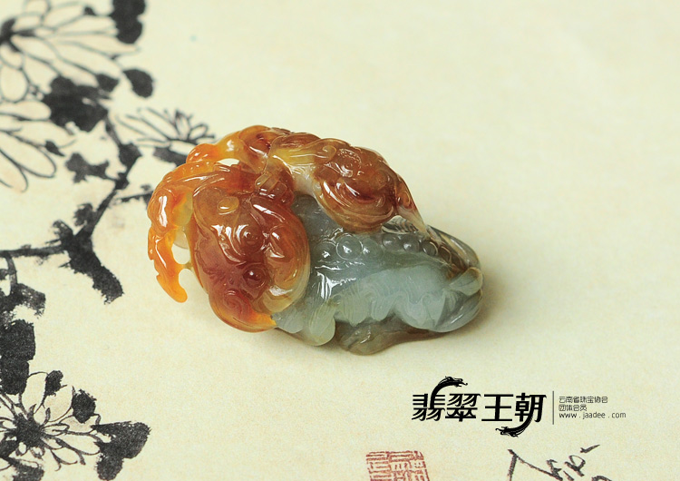 糯冰种红黄翡缅甸翡翠母子貔貅挂件