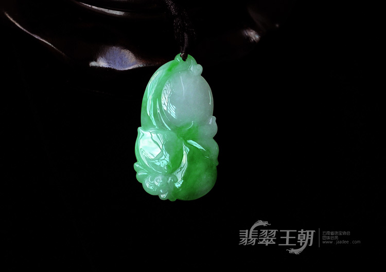 糯冰种翠色缅甸翡翠福禄寿挂件