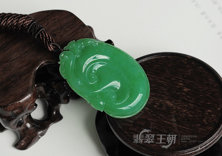 糯冰种苹果绿满绿缅甸翡翠如意挂件
