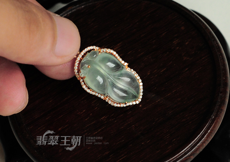 https://jdimg.jaadee.net//images/201109/goods_img/7842_P_1315435349297.jpg