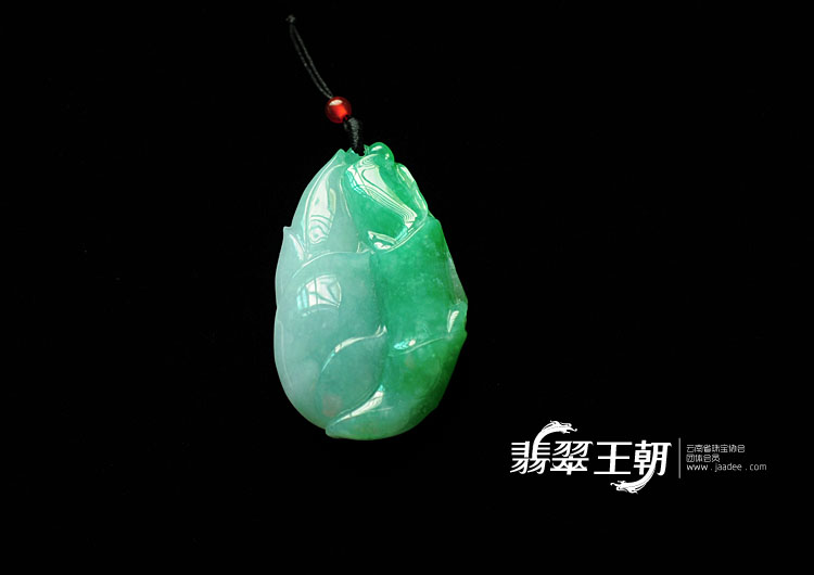 糯冰种春带彩缅甸翡翠节节高挂件