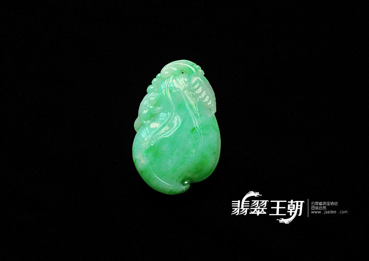 糯冰种翠色缅甸翡翠如意寿挂件