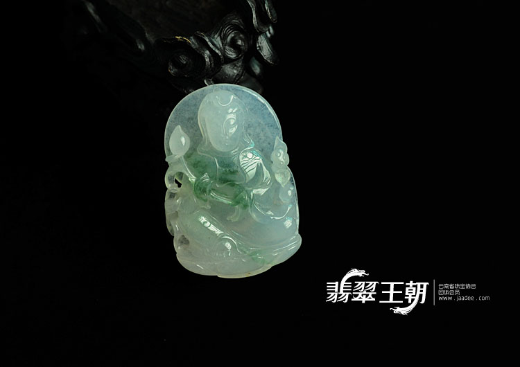 冰种飘花缅甸翡翠观音挂件