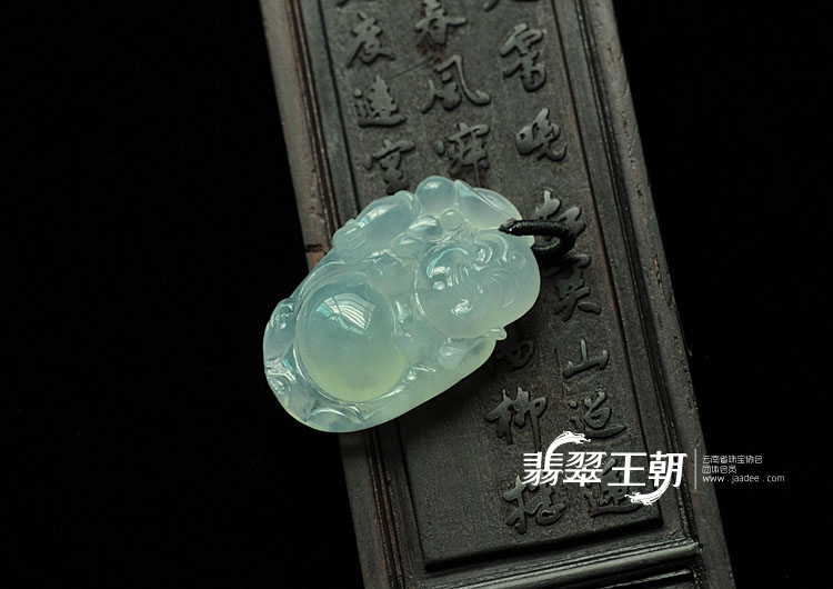 https://jdimg.jaadee.net//images/201109/goods_img/7962_P_1316037825590.jpg