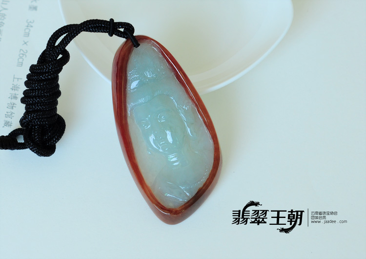 糯冰种红翡缅甸翡翠观音头挂件