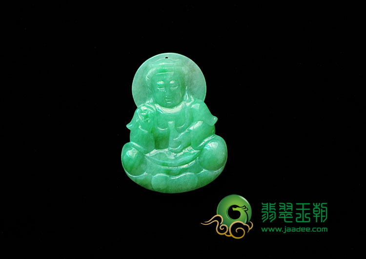 糯冰种翠色缅甸翡翠观音挂件