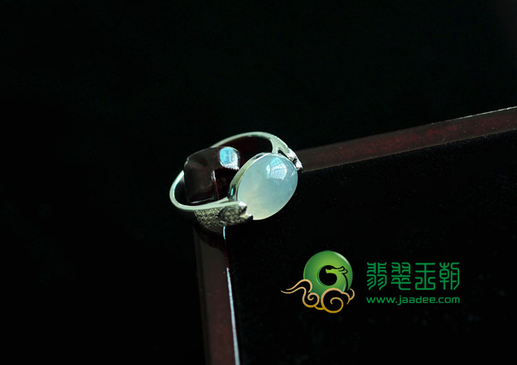 https://jdimg.jaadee.net//images/201109/goods_img/8324_P_1317247426638.jpg