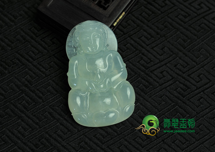 冰种缅甸翡翠观音挂件
