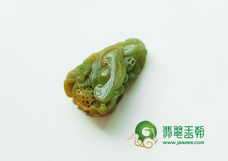 糯冰种黄加绿缅甸翡翠金钱如意挂件