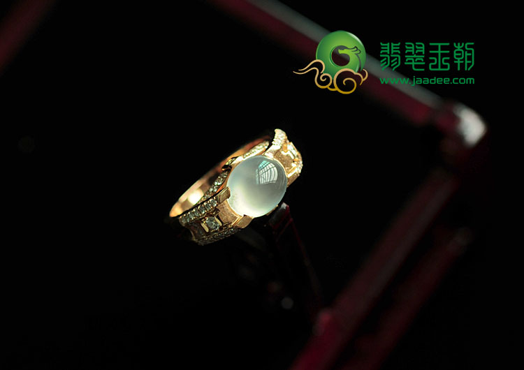 冰玻种缅甸翡翠镶玫瑰金拱形戒指(真钻)