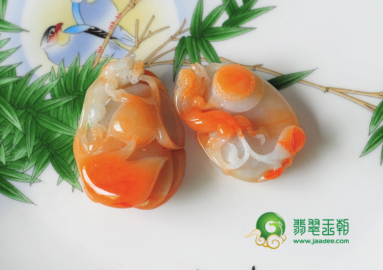 糯冰种红黄翡缅甸翡翠貔貅挂件（一对）