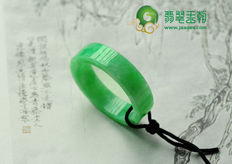 糯冰种满绿缅甸翡翠路路通挂件