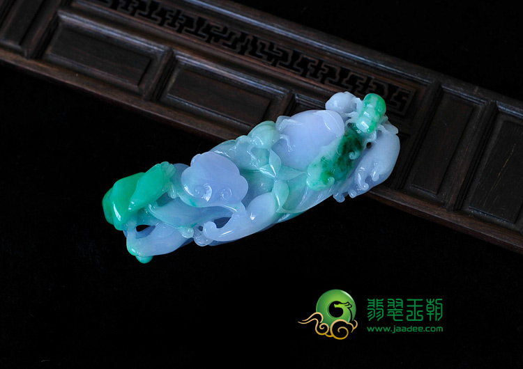 糯冰种春带彩缅甸翡翠佛手挂件