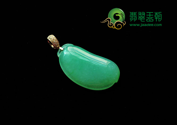 冰种苹果绿缅甸翡翠福瓜挂件