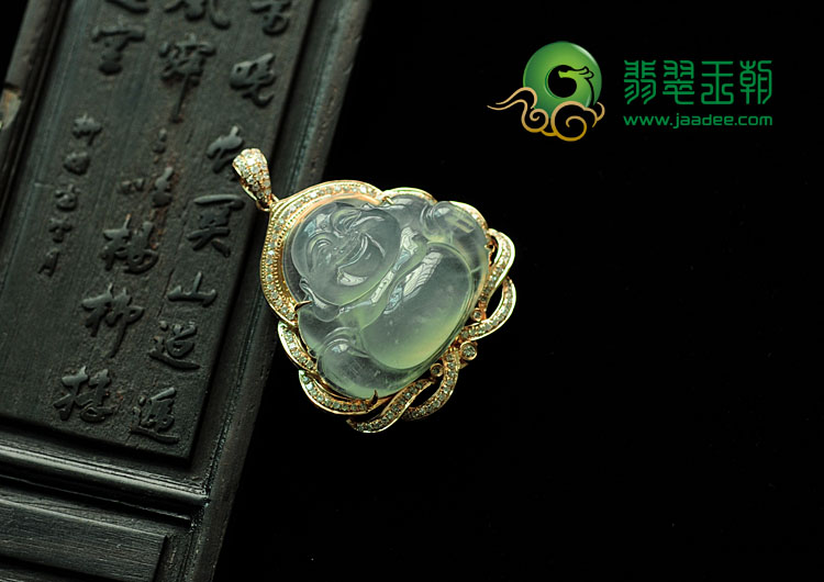 冰玻种晴水强莹光缅甸翡翠包玫瑰金玉佛挂件（真钻）