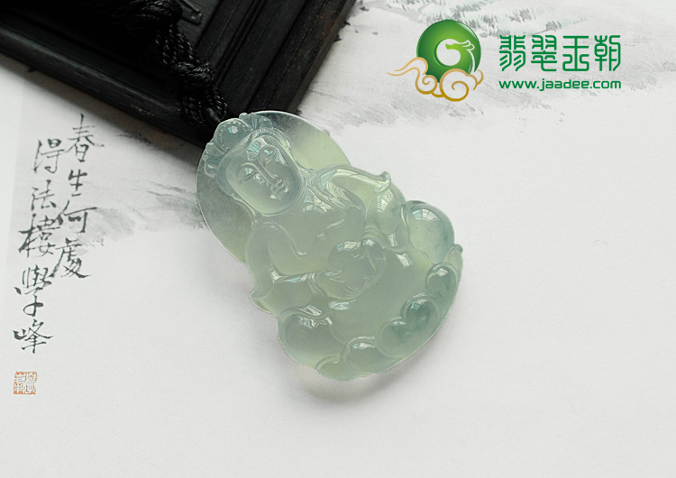 冰玻种晴水缅甸翡翠观音挂件