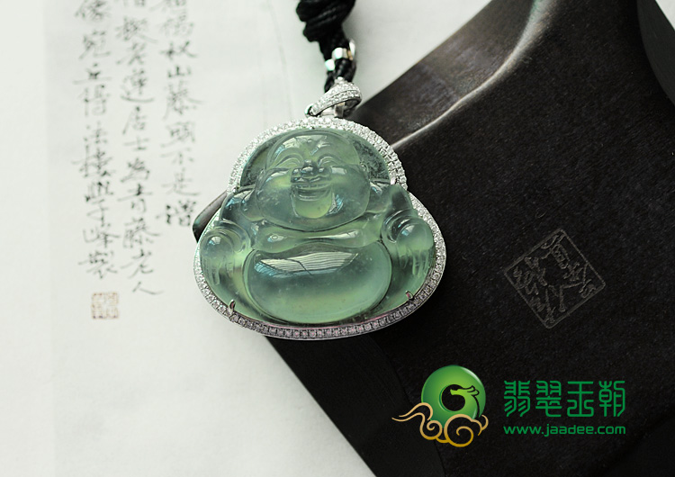 冰玻种晴水缅甸翡翠包白金玉佛挂件（真钻）