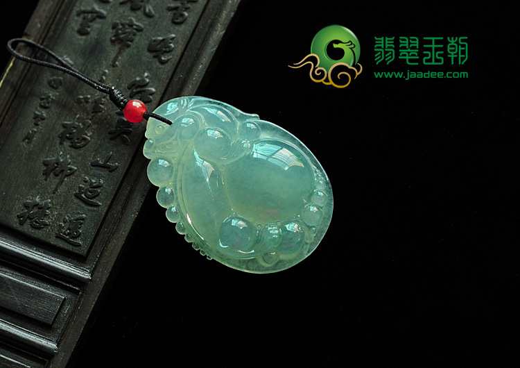 冰种飘花缅甸翡翠龙行如意挂件