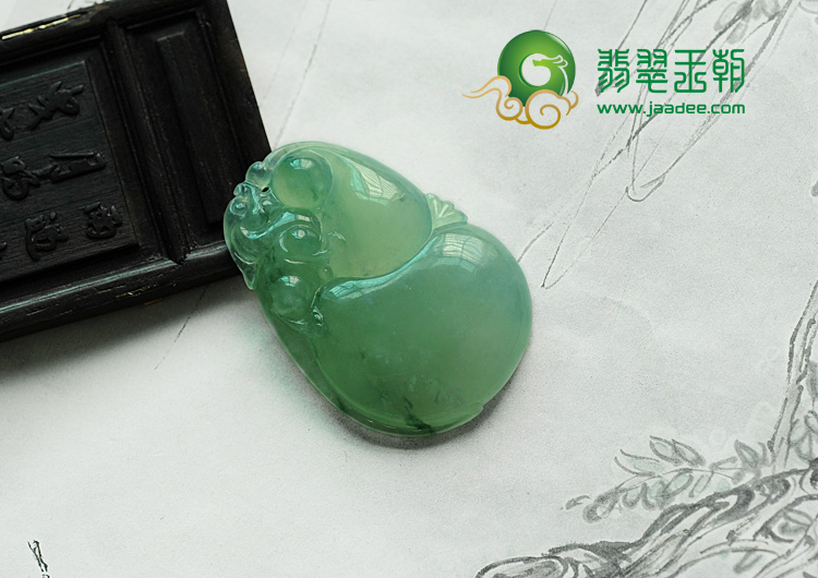冰种晴水略飘花缅甸翡翠福禄寿挂件