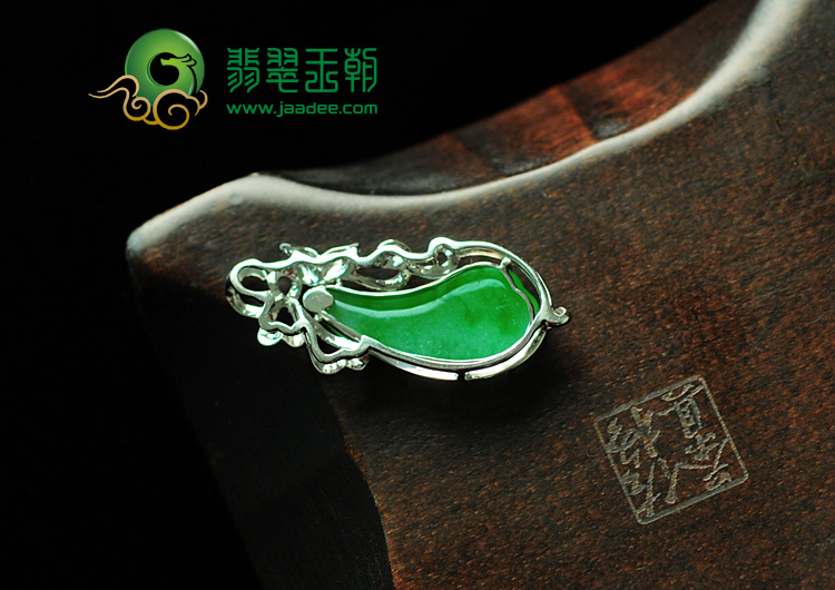 https://jdimg.jaadee.net//images/201111/goods_img/9005_P_1320256591475.jpg
