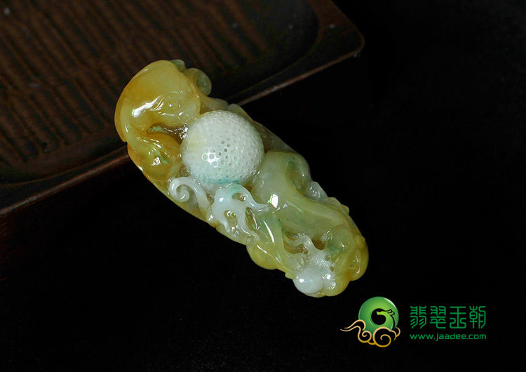 糯冰种飘花缅甸翡翠长生如意挂件
