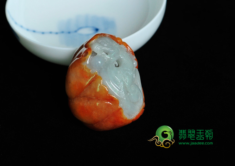 糯冰种红黄翡缅甸翡翠飞龙在天挂件