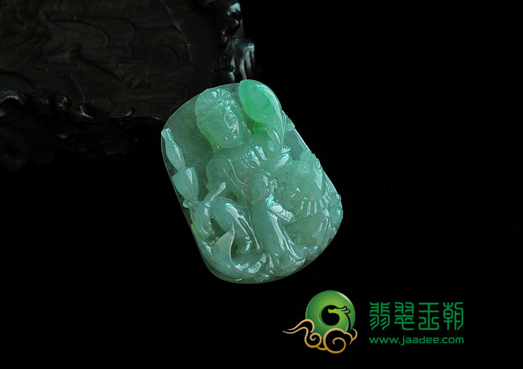 冰种晴水略带翠缅甸翡翠莲花观音挂件