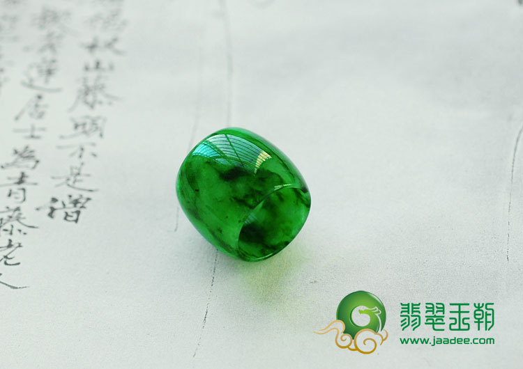 糯冰种癣加绿缅甸翡翠路路通挂件