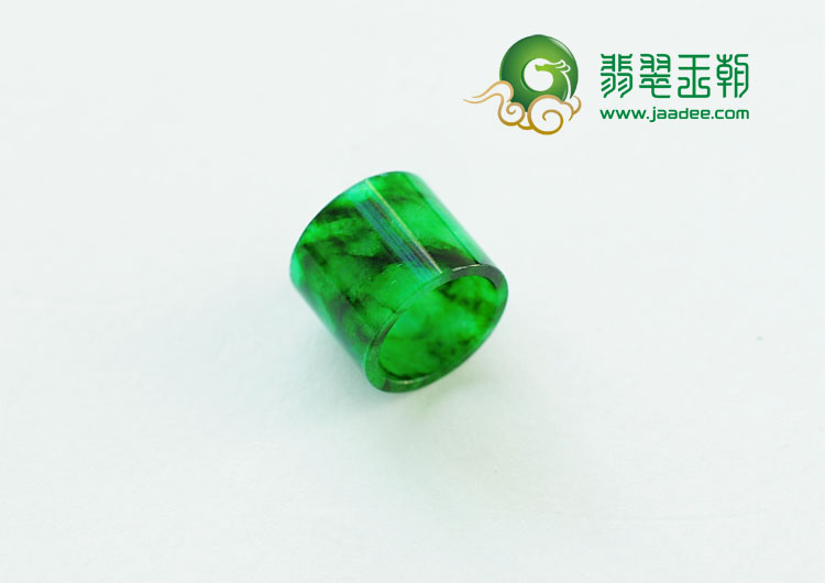 糯冰种癣加绿缅甸翡翠路路通挂件