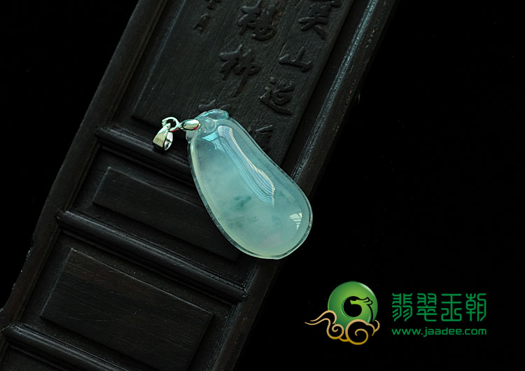 冰种飘花缅甸翡翠包白金扣福瓜挂件