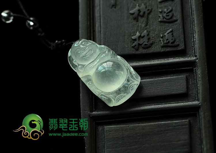 冰玻种缅甸翡翠站佛挂件