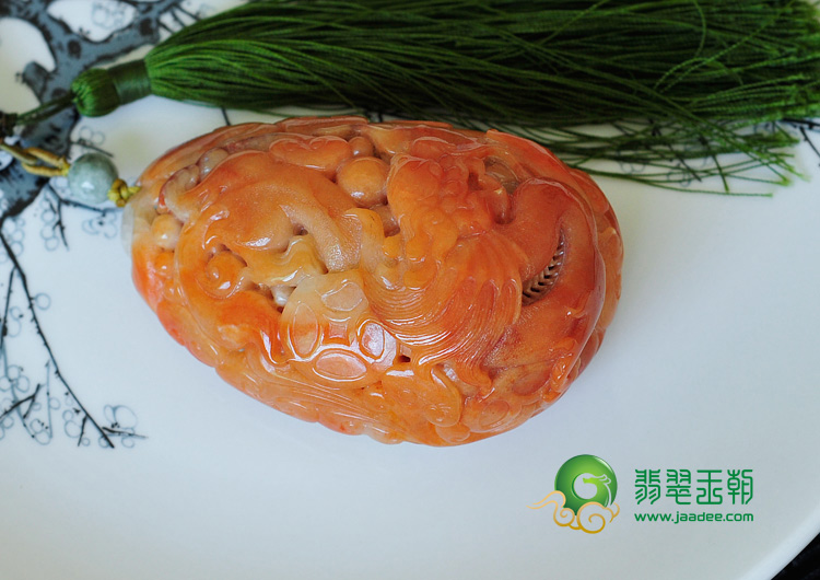 细糯种红黄翡缅甸翡翠龙游天下手玩件