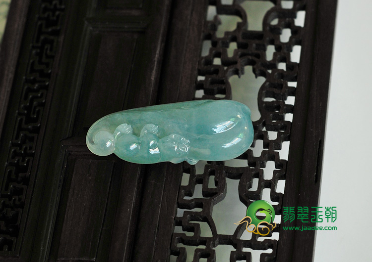 https://jdimg.jaadee.net//images/201111/goods_img/9297_P_1320960520901.jpg