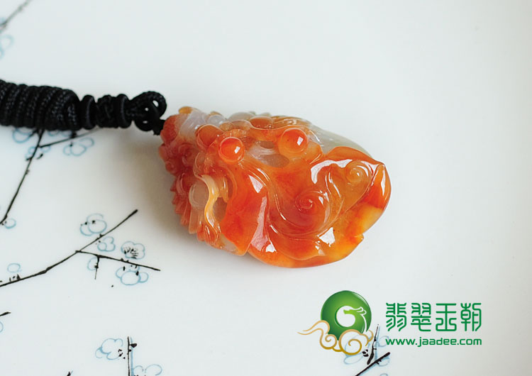糯冰种红黄翡缅甸翡翠龙头如意挂件
