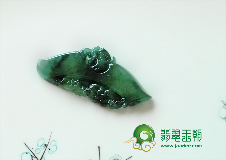 冰种飘花缅甸翡翠龙凤呈祥挂件