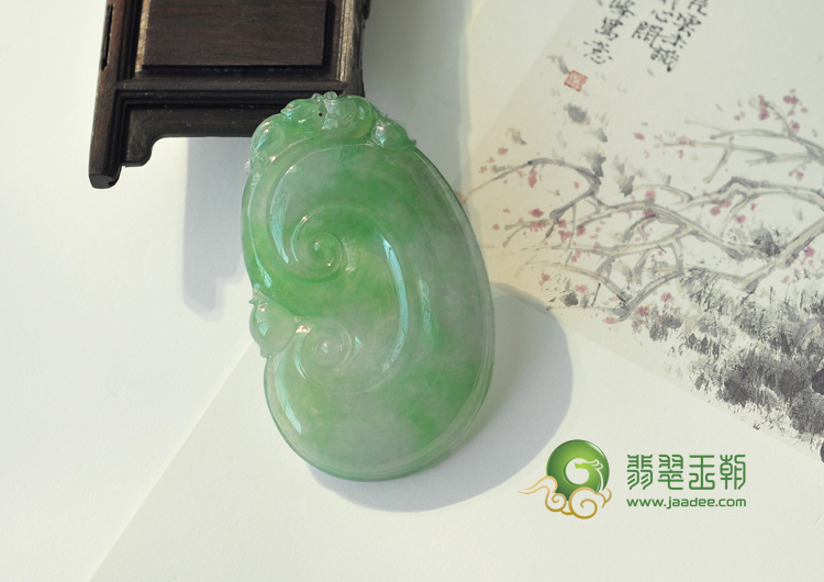 冰种苹果绿缅甸翡翠如意挂件