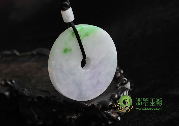 糯冰种春带翠缅甸翡翠平安扣挂件