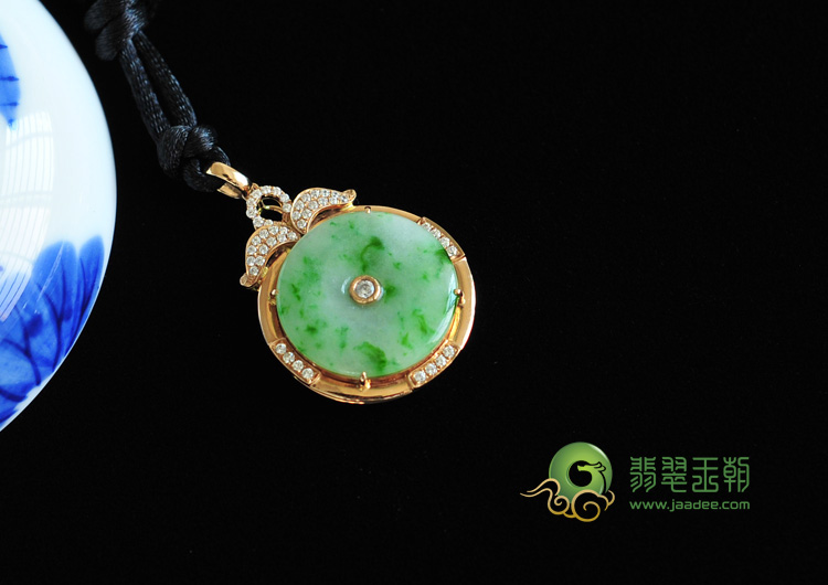 糯冰种飘翠缅甸翡翠包玫瑰金平安扣胸坠（真钻）