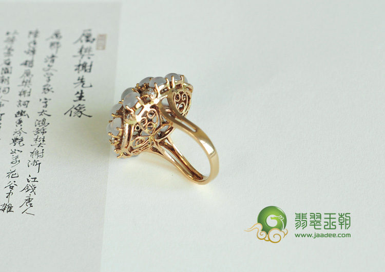https://jdimg.jaadee.net//images/201111/goods_img/9555_P_1321898973561.jpg