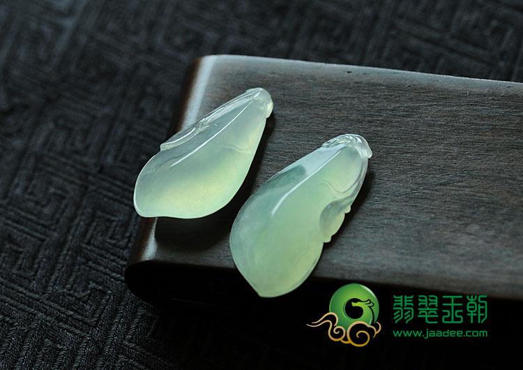 冰种晴水缅甸翡翠福瓜对佩挂件
