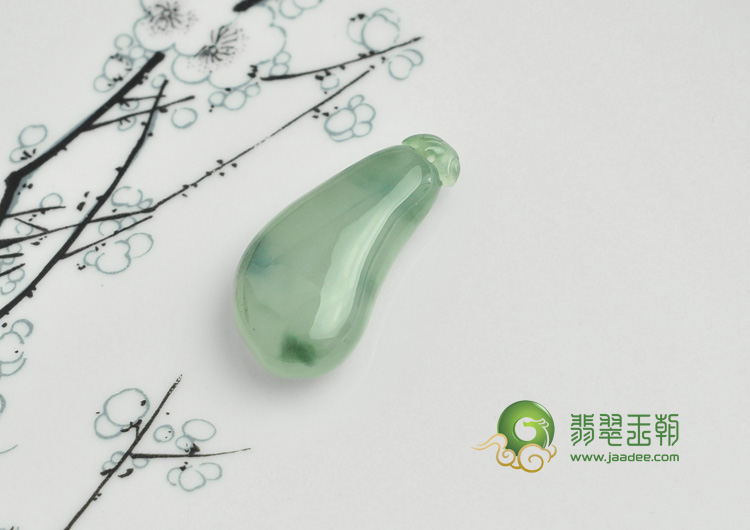 冰种飘花缅甸翡翠福瓜挂件