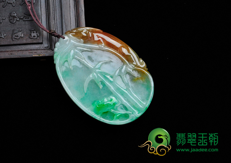 糯冰三彩缅甸翡翠节节高挂件