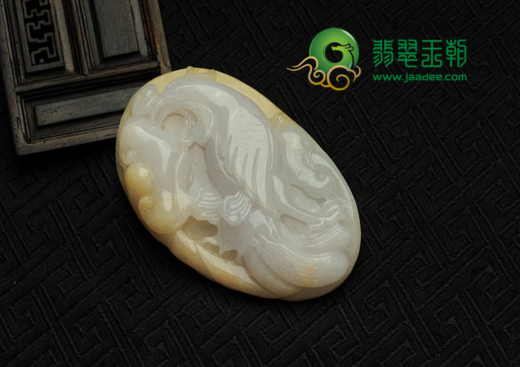 细糯种黄翡缅甸翡翠凤来仪挂件