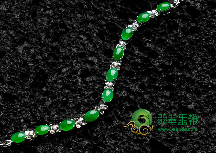 冰种翠色满绿缅甸翡翠镶白金手链（水钻）