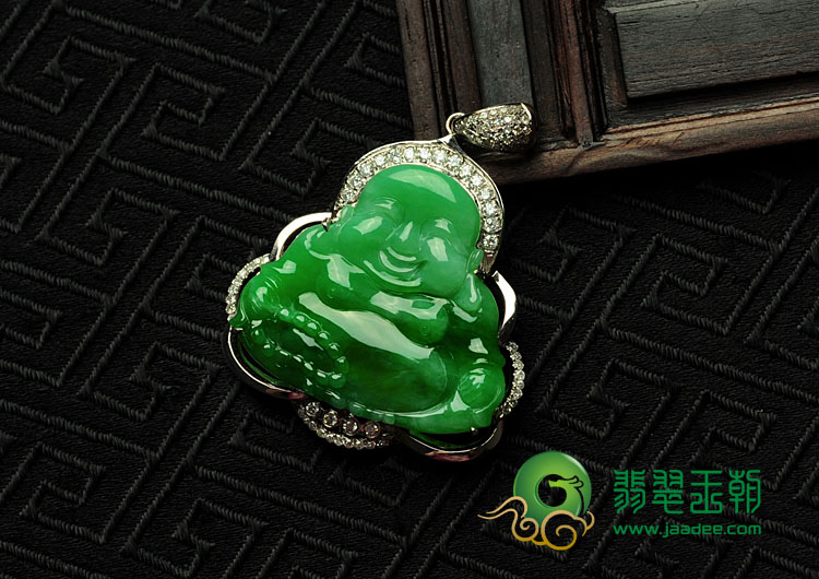 糯冰种翠色满绿缅甸翡翠镶白金玉佛胸坠