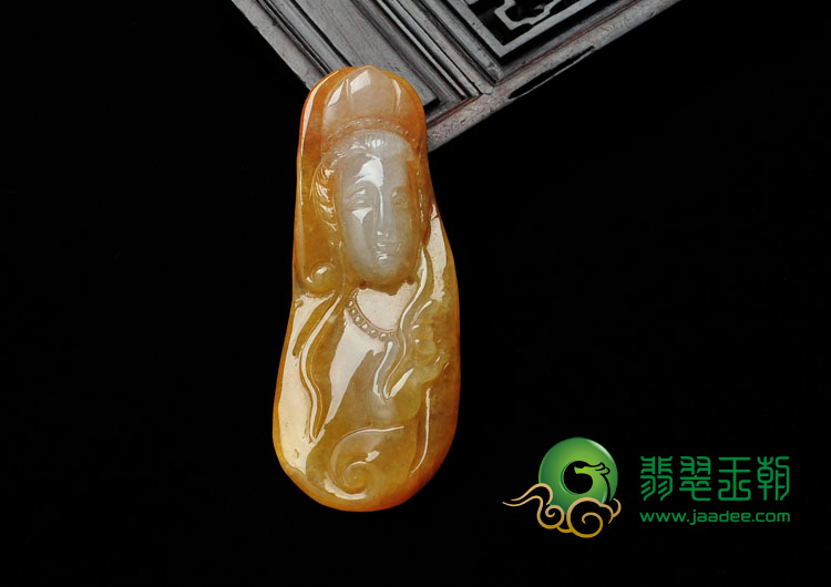 糯冰种黄翡缅甸翡翠观音头挂件