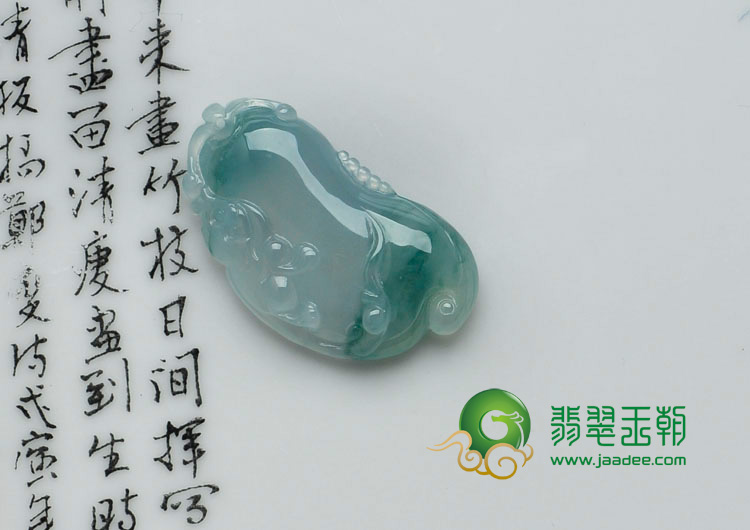 https://jdimg.jaadee.net//images/201112/goods_img/10209_P_1324318899449.jpg
